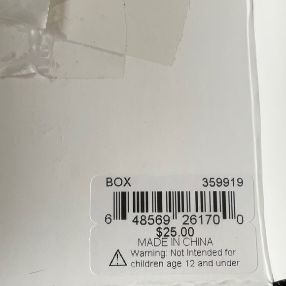 Silverfox Jewelry, Gift Boxed, Necklace and Earrings Set, Gorgeous ♥️🔥😍🔥💕💙 - Picture 8 of 8